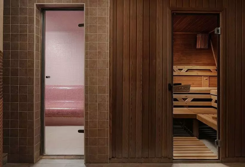 Humboldt Park Hotel & Spa