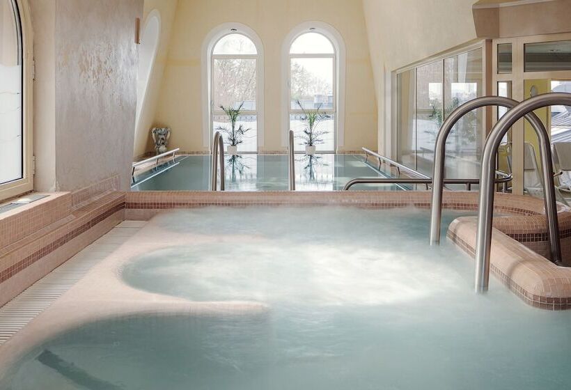 Humboldt Park Hotel & Spa