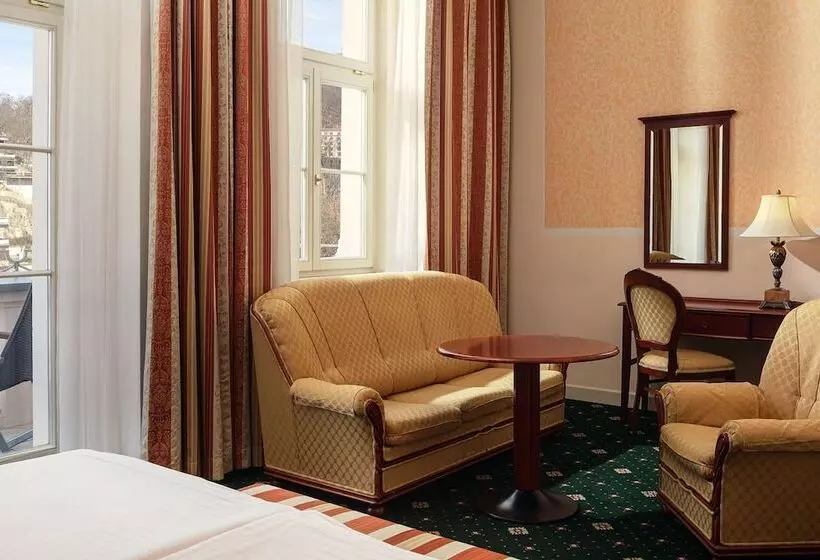 Humboldt Park Hotel & Spa