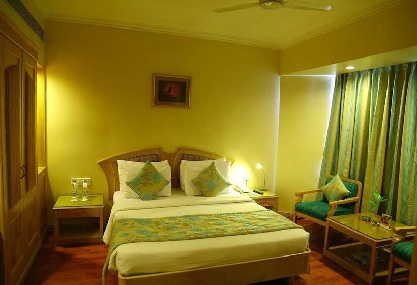 Отель Kences, Tirupati