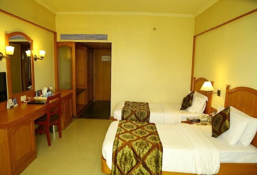 Отель Kences, Tirupati