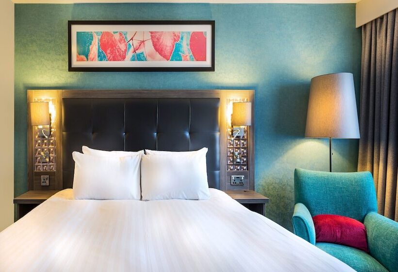 בית מלון כפרי Leonardo Plymouth