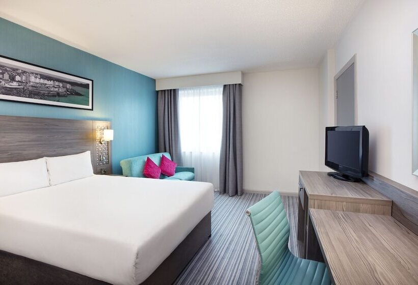 בית מלון כפרי Leonardo Plymouth