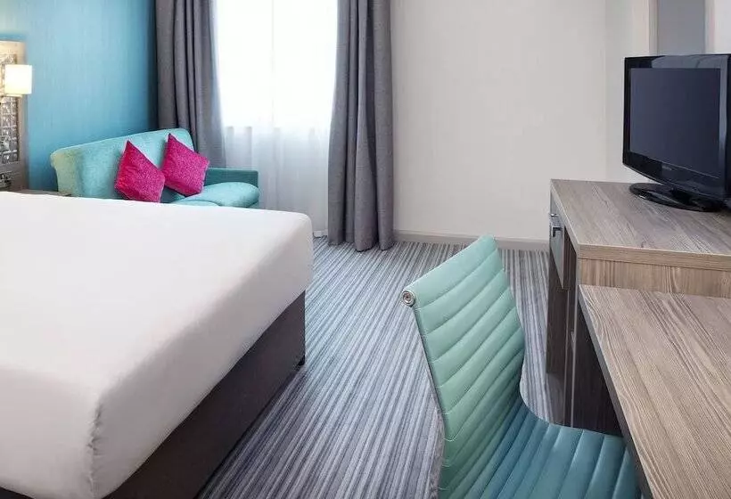 酒店 Leonardo Plymouth