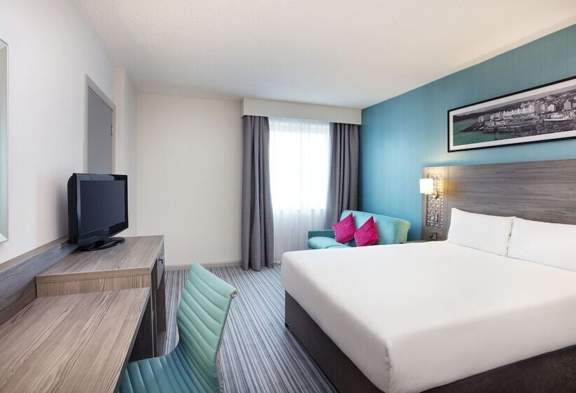 בית מלון כפרי Leonardo Plymouth