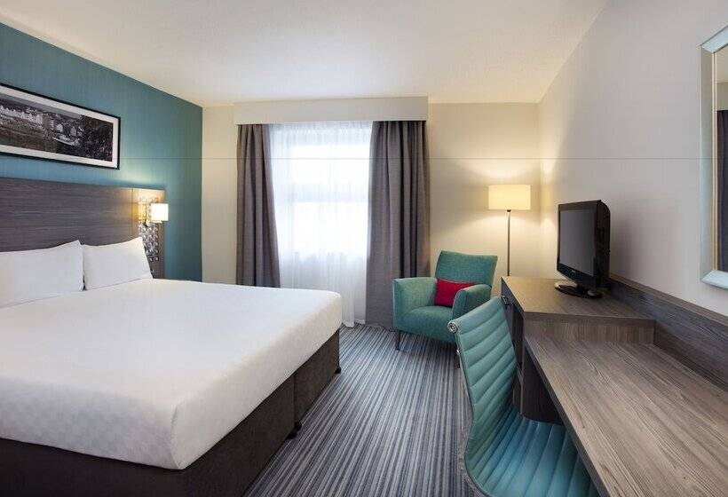 בית מלון כפרי Leonardo Plymouth