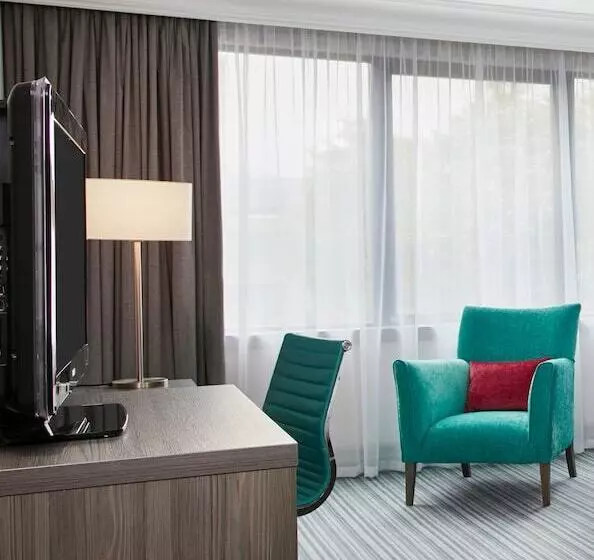 酒店 Leonardo Plymouth