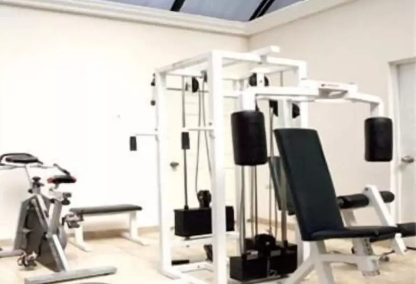 هتل Madero Express