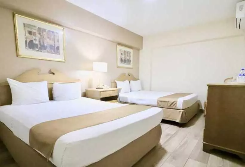 هتل Madero Express