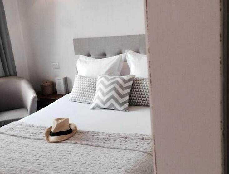 فندق Maison Du Lierre Bordeaux Centre Ville