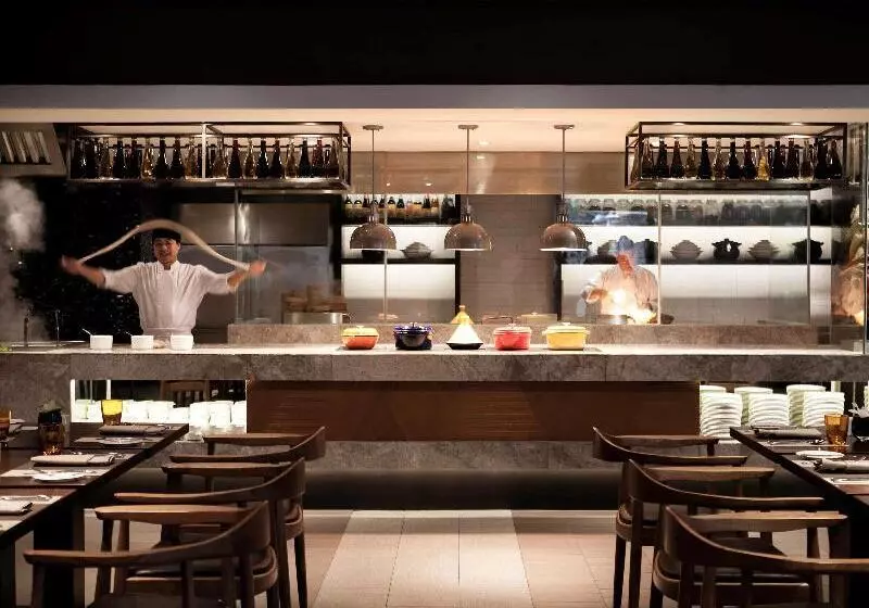 هتل Pullman Shanghai Central