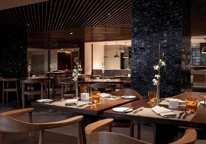 Hotel Pullman Shanghai Central