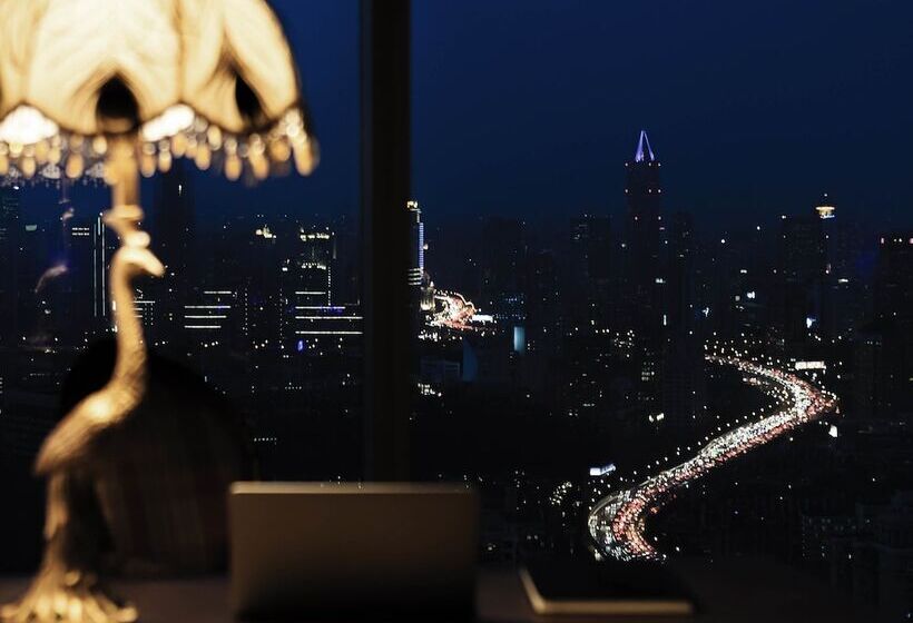 Hotel Pullman Shanghai Central