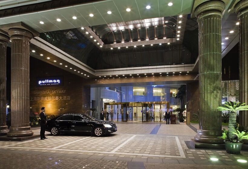 Hotel Pullman Shanghai Central