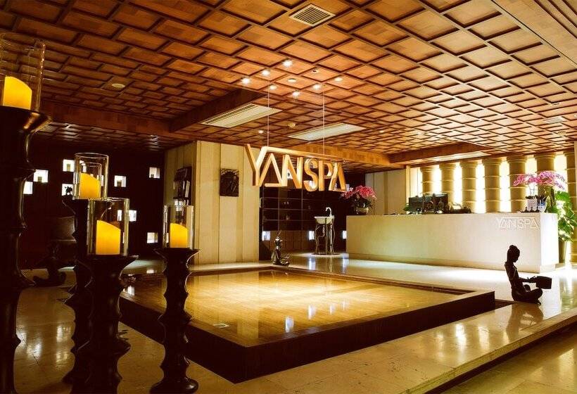 Hotel Pullman Shanghai Central