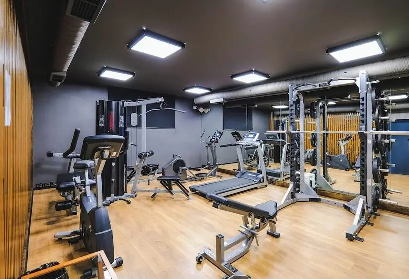 Hotel Saranda Butrinti, Affiliated by Melia