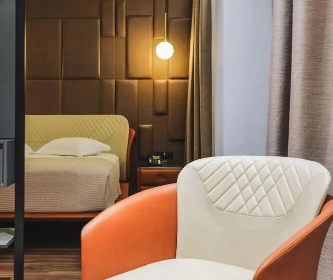 هتل Saranda Butrinti, Affiliated by Melia