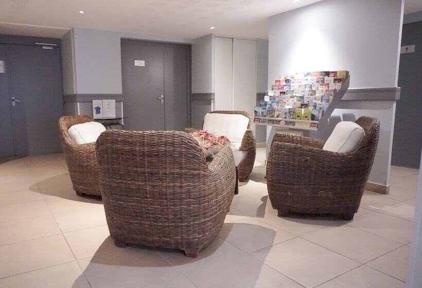 酒店 Zenitude Hôtel Résidences Toulon Six Fours