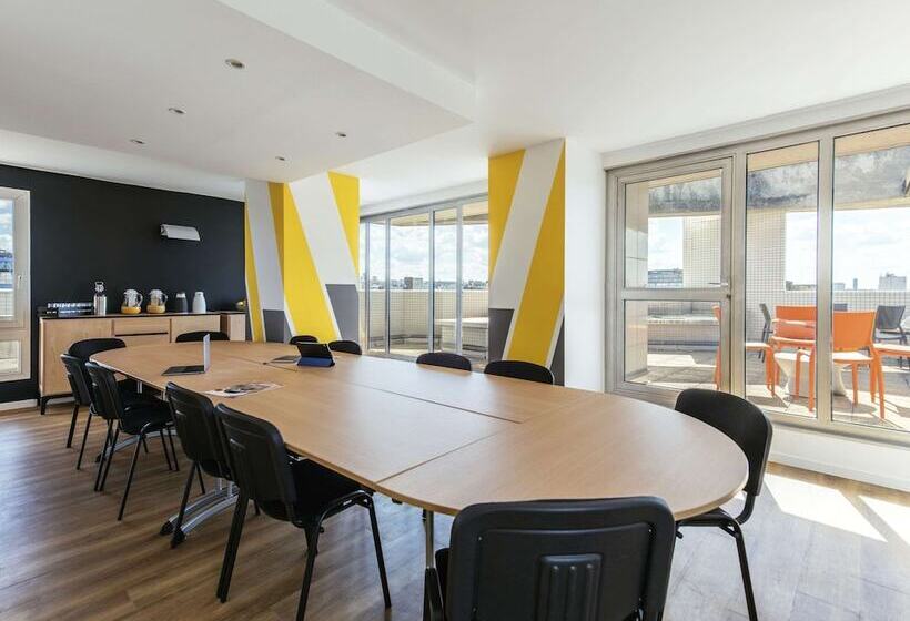 Aparthotel Adagio Access Paris La Villette