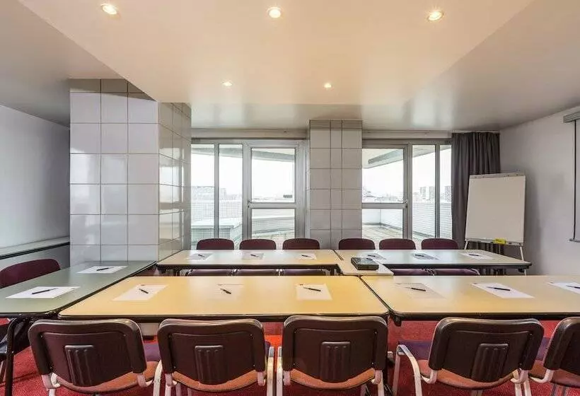 Aparthotel Adagio Access Paris La Villette