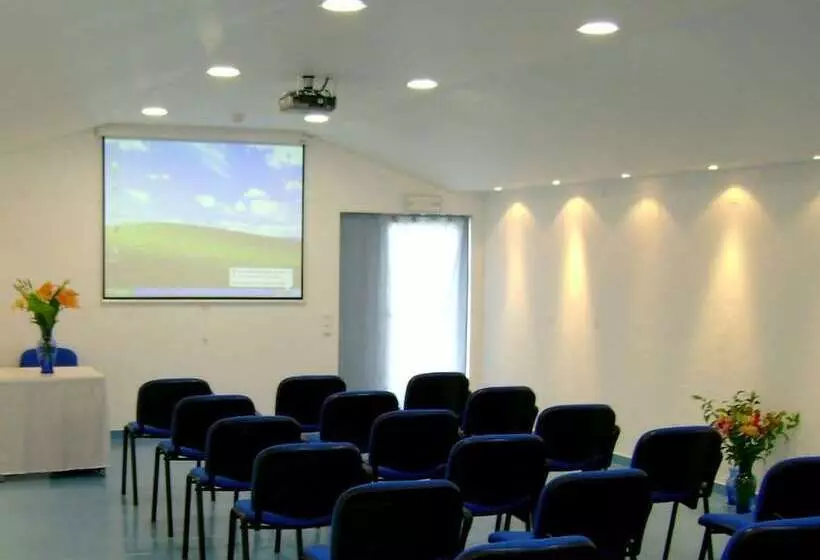 호텔 Aldeamento Turístico De Palmela