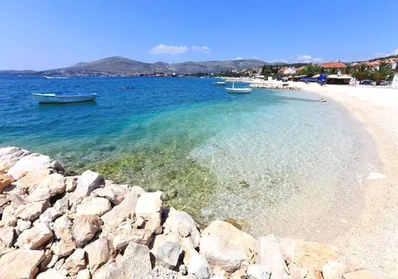 Szálloda Apartmani Gabric