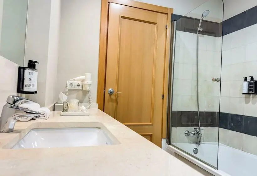 Hotelli AZZ Castellar Hacienda El Alcornocal