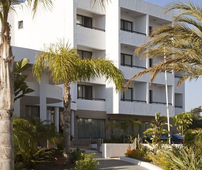 בית מלון כפרי Christofinia