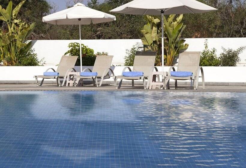 בית מלון כפרי Christofinia