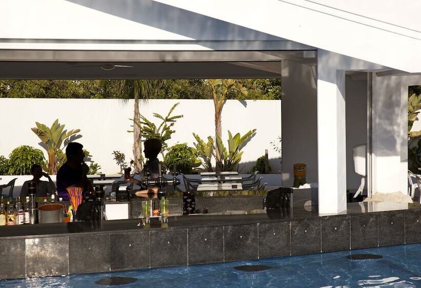 בית מלון כפרי Christofinia