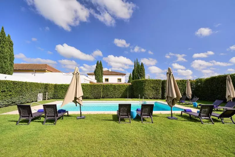 هتل Hacienda El Alcornocal