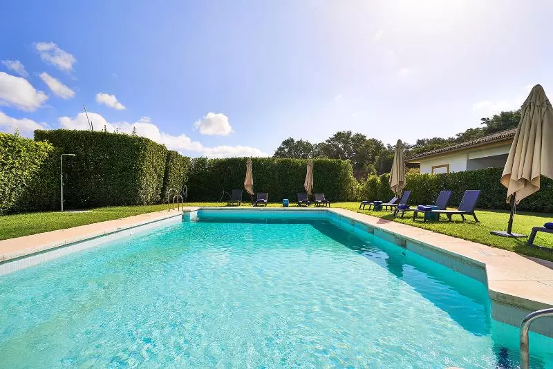 هتل Hacienda El Alcornocal