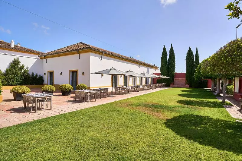 هتل Hacienda El Alcornocal