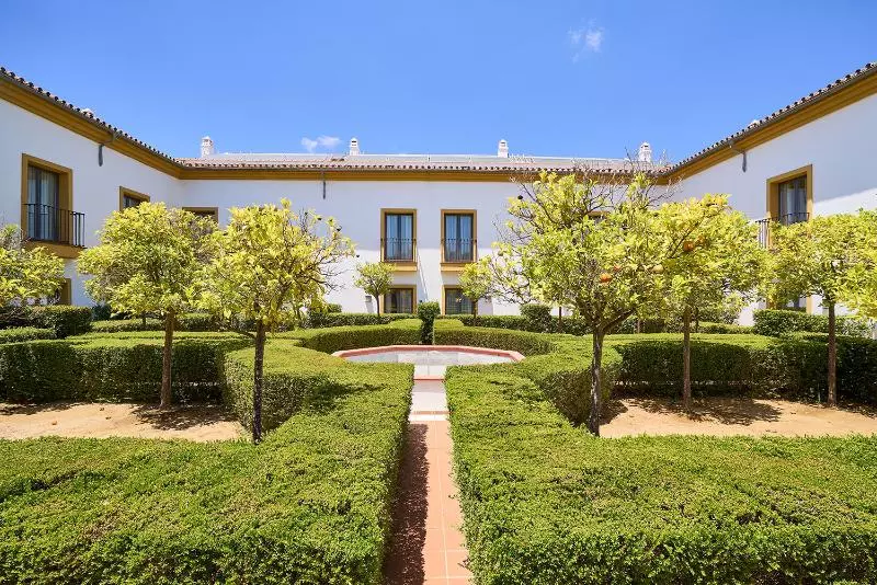 هتل Hacienda El Alcornocal