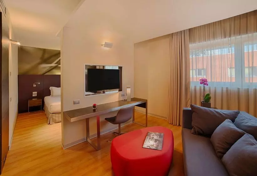 酒店 NH Orio Al Serio