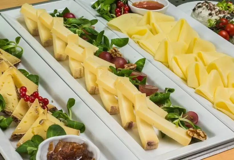 酒店 NH Orio Al Serio