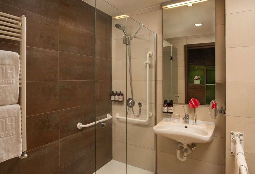 فندق NH Orio Al Serio