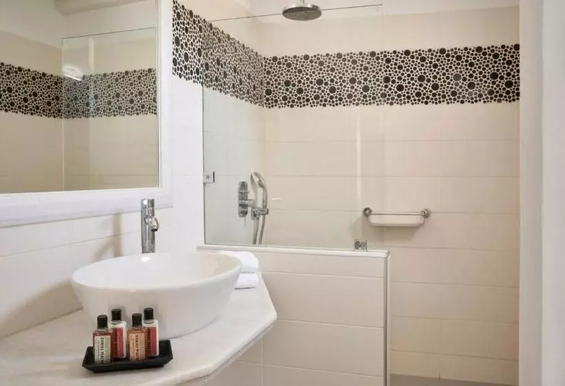 בית מלון כפרי Paradise View