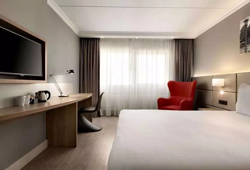ホテル Ramada By Wyndham Amsterdam Airport Schiphol