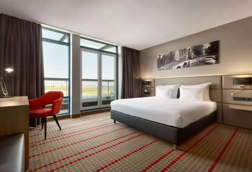 ホテル Ramada By Wyndham Amsterdam Airport Schiphol