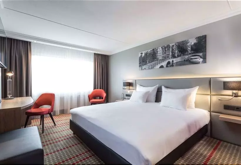 ホテル Ramada By Wyndham Amsterdam Airport Schiphol