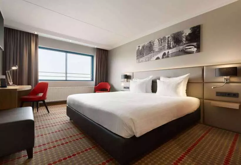 ホテル Ramada By Wyndham Amsterdam Airport Schiphol
