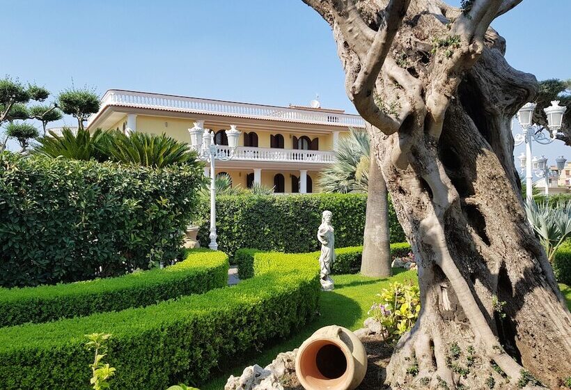 Отель Villa Le Zagare Relais & Spa