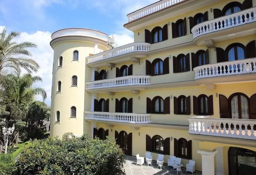 בית מלון כפרי Villa Le Zagare Relais & Spa