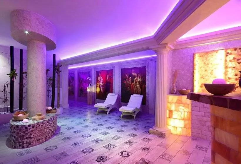 בית מלון כפרי Villa Le Zagare Relais & Spa