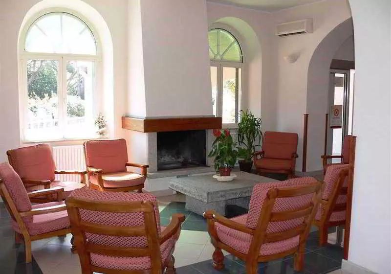 Отель Villa Selene