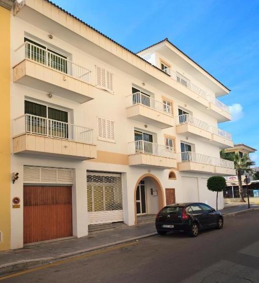 Mar Brava Apartments