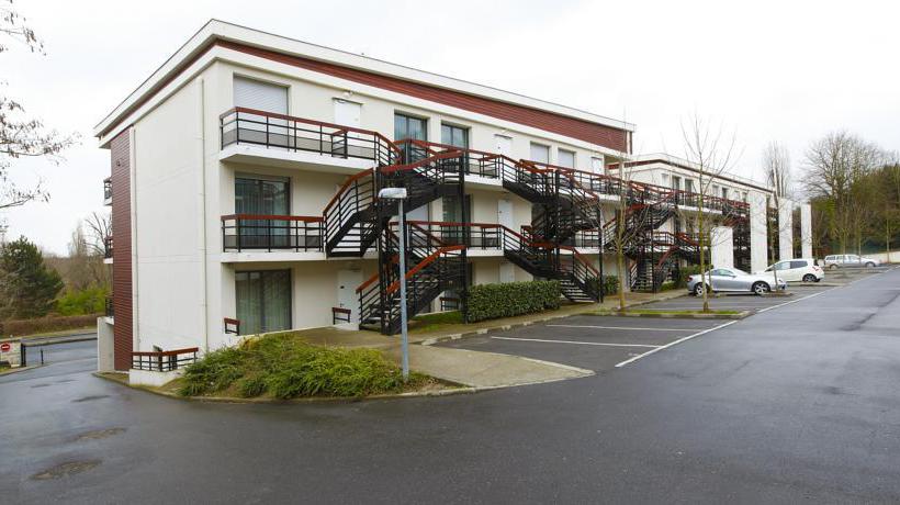 Appart'City Versailles Louveciennes