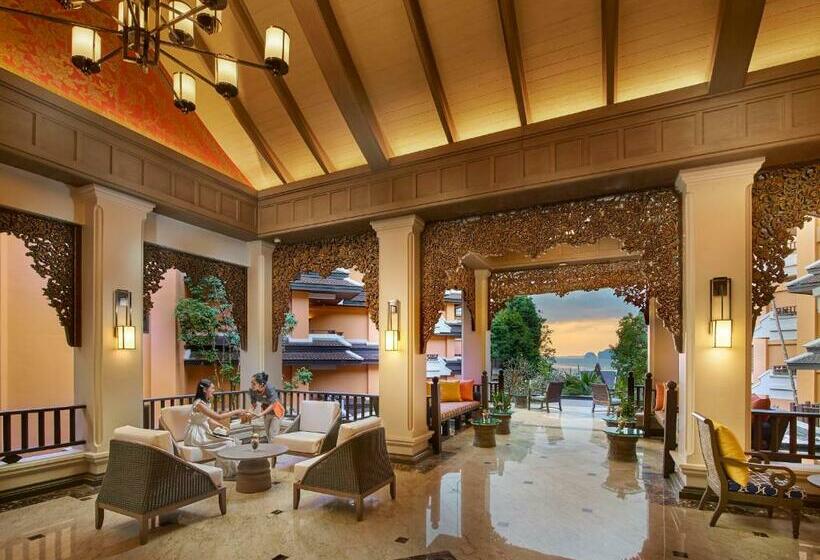 Отель Amari Vogue Krabi