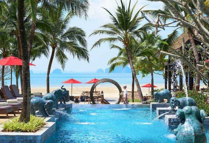 Отель Amari Vogue Krabi